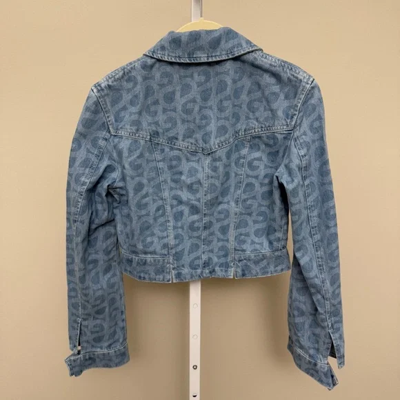 Stine Goya
cropped denim jacket new with tags size XS - Picture 6 of 6